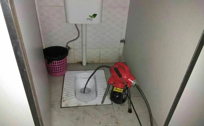 遂溪蹲便疏通